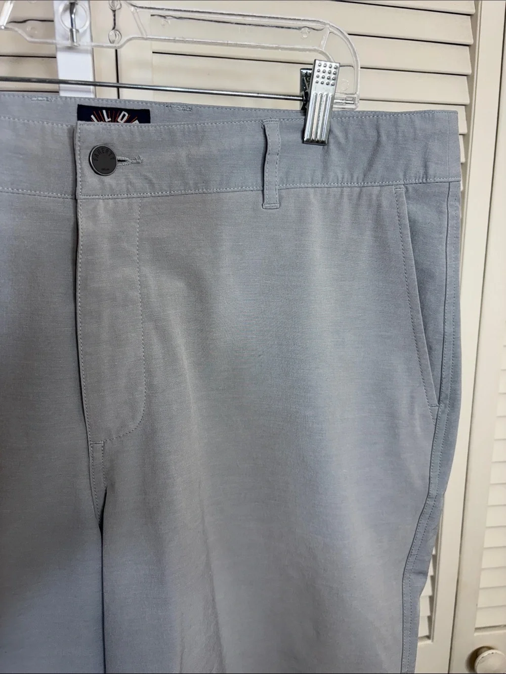 Faherty Light Gray Flat-Front Men's All Day Shorts Size 36